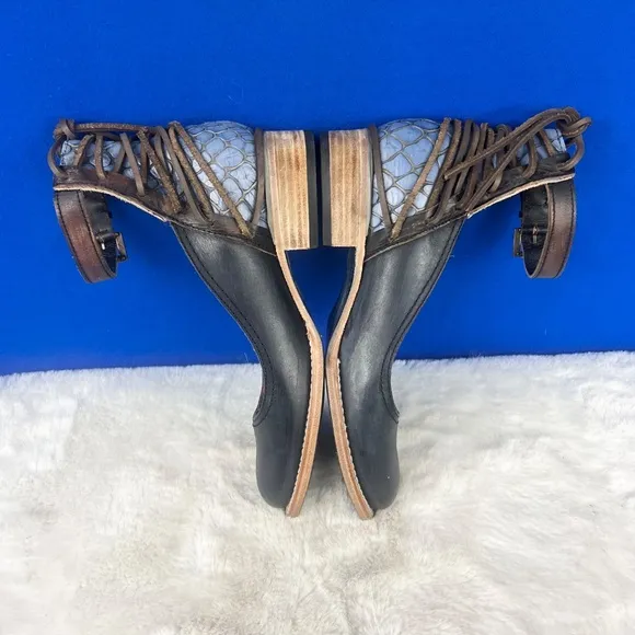 •NWT |•FREEBIRD BY STEVEN•| SIZE 9 'Marlon' Mary Jane Navy Blue Croc Shoes