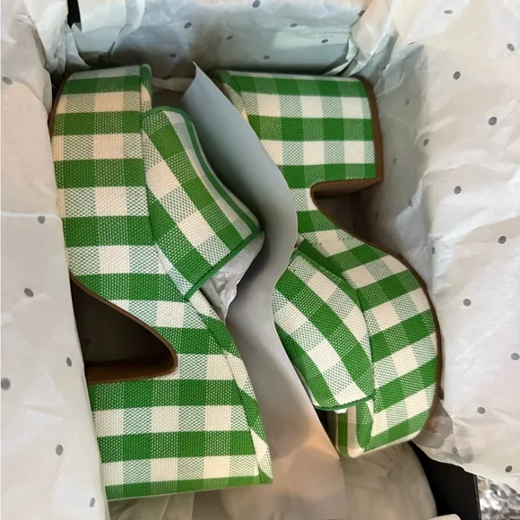 NWT Kate Spade New York Ibiza Sandals