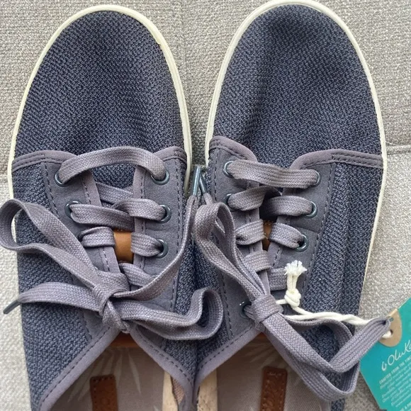 NWT Olukai Pehuea Li Women’s Slip On Sneakers Gray
