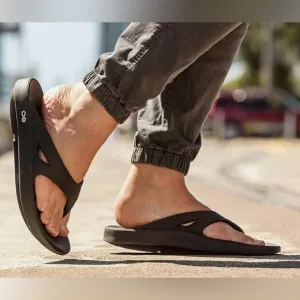 NWT OOFOS ORIGINAL SPORT UNISEX SOLOIST BLACKM10 W12 STYLE #1001 FLIP FLOPS
