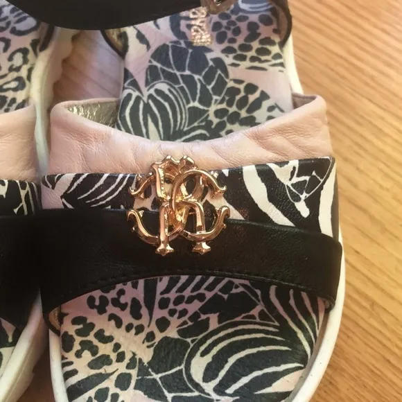 NWT Roberto Cavalli Girls Sandals, Size 27, Animal Print Design
