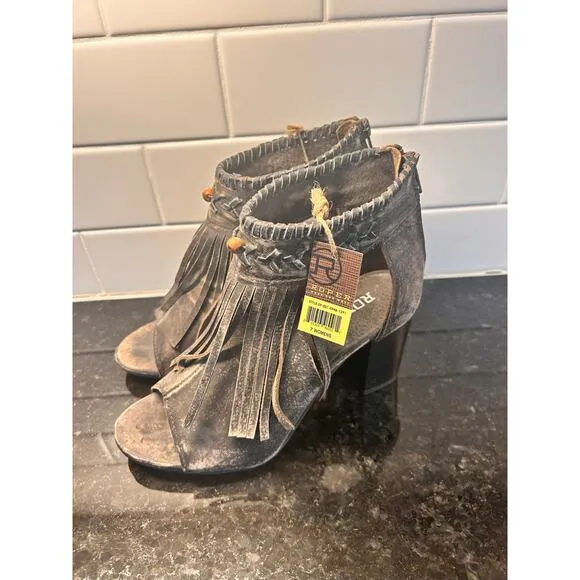 NWT Roper Women's Bettina Fringe Peep Toe Shootie Pumps Sandals Brown Size 9