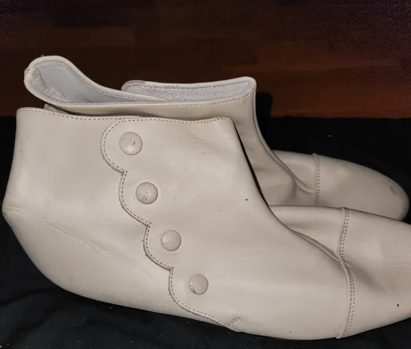 NWT Vero Cuoio Shoes