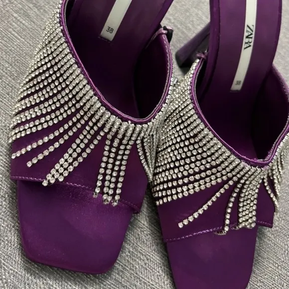 NWT. Zara Purple Sparkly Heeled Sandals with Rhinestone Fringe. Size 6,5.
