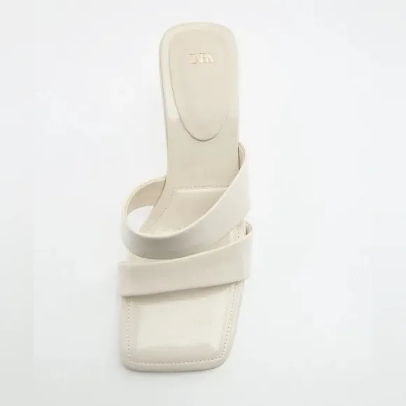 NWT. Zara White Padded High Heel Sandals. Size 6.