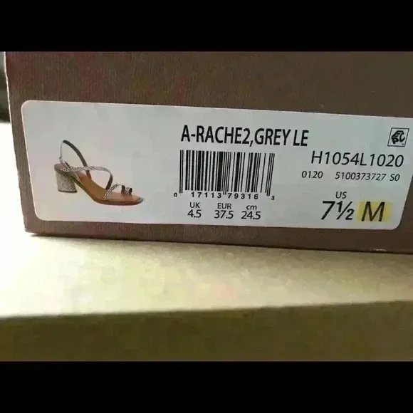 NWT🔥👡Rache 2 Sandals