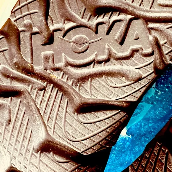 OFFER Hoka M-11, W-12 Restore Chukka PariaFarzaneh CHOCOLATE LIKENEW Worn twice