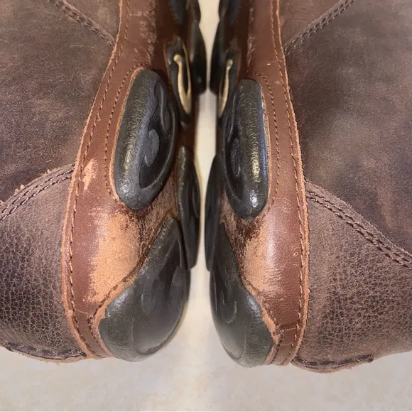 OluKai Hamakua Boots Mens Size 10 Leather Chukka Saddle Shoes Brown Comfort