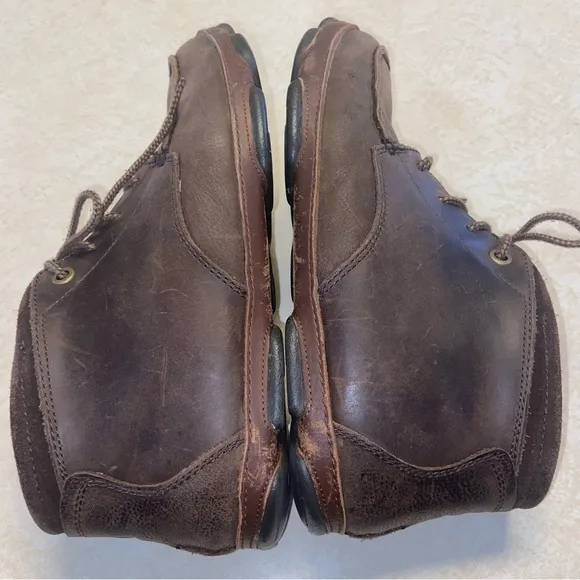 OluKai Hamakua Boots Mens Size 10 Leather Chukka Saddle Shoes Brown Comfort