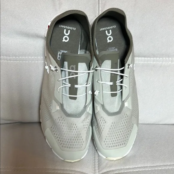 On Cloud 5 Coast Mens Running Shoes Green New Condition