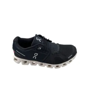 On Cloud 5 Women’s Running Shoes Black/White Sz 7 Athleisure Gym