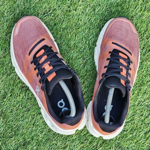 ON CLOUDGO - Womens Athletic Shoes - SIZE 8.5