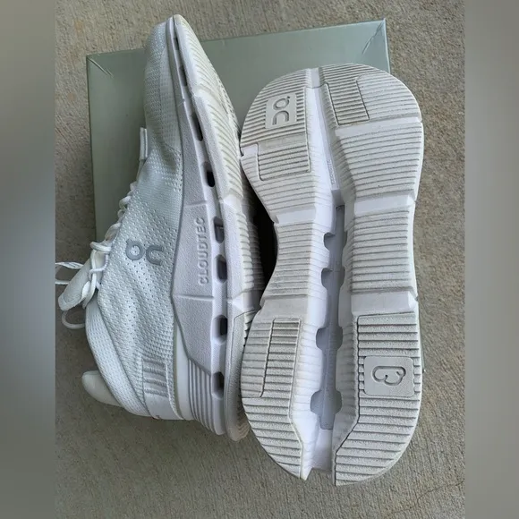 On Running Cloudnova 2 Women’s Running Shoes