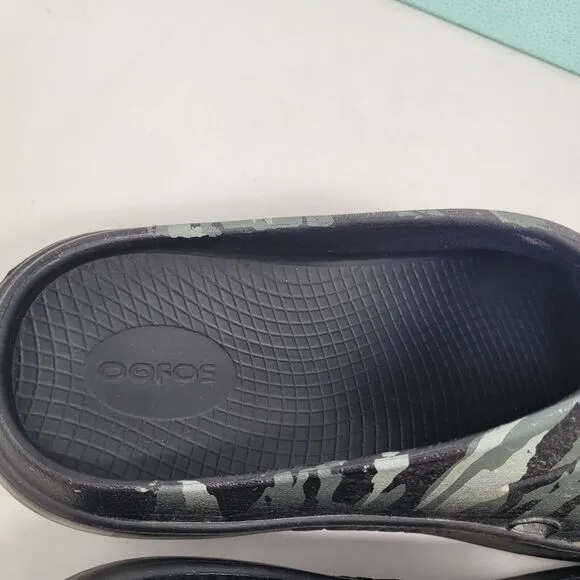OOFOS Clogs Shoes OOCLOG Camo Recovery Sandal Mens-8 Wmns-10 EU-41 Lmtd edit Grn