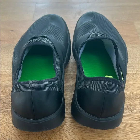 OOFOS  Men Shoes