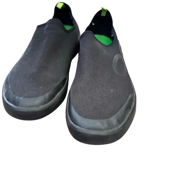 OOFOS Men's Black OOmg eeZee Low Low Top Recovery Comfort Shoes Size 12.5