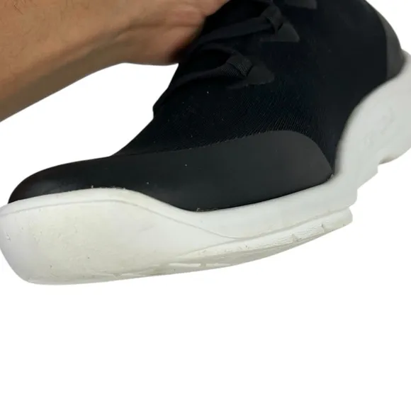 OOfos Men’s OOmg Sport LS Low Top Lace Up Recovery Comfort Shoes Sneakers 12.5