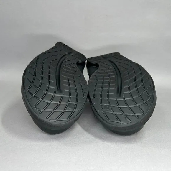 Oofos Men's Size 11 Black Oocloog Clogs
