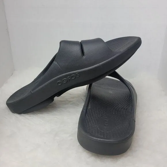 OOFOS OOahh Recovery Unisex Black Matte Sandals Shoes Size 10 M 12W