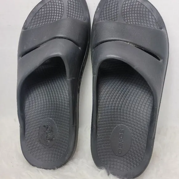 OOFOS OOahh Recovery Unisex Black Matte Sandals Shoes Size 10 M 12W