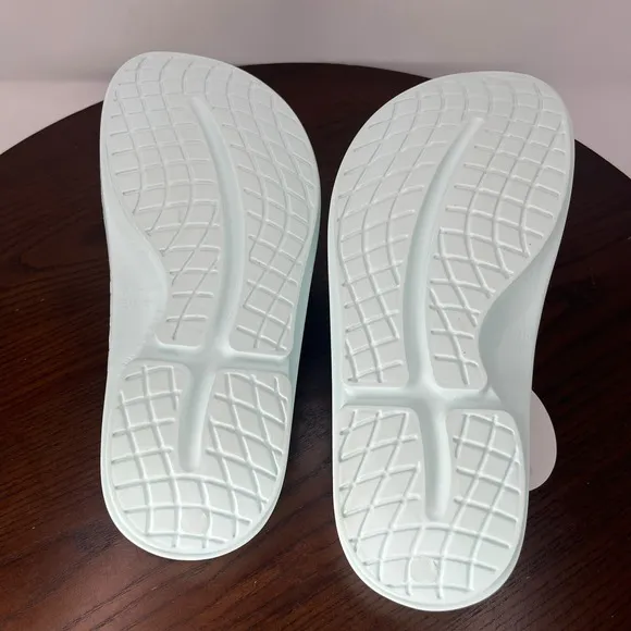 OOFOS OOahh Slide Sandal Women's 10 Ice Comfort Slip On Recovery Lightweigh 1100