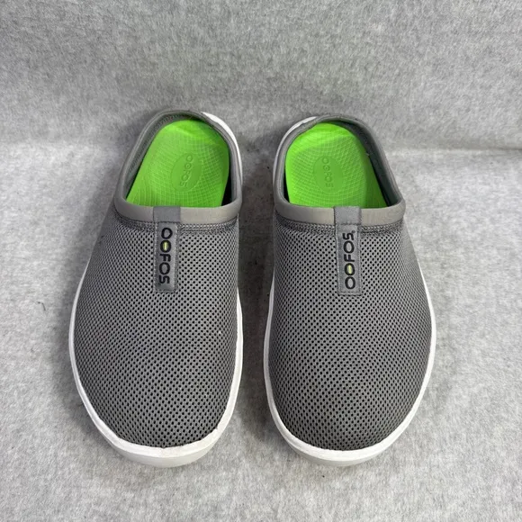 Oofos OOcoozie Mens Shoes Size 10.5 Grey &amp; White Slip On Mules Comfort Recovery
