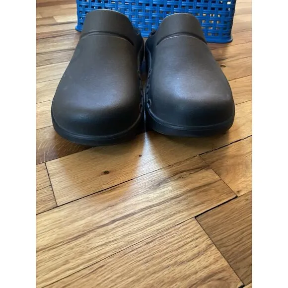 Oofos Oogcloog Mens 8 Womens 10 Brown Slip On Comfort Recovery Sandals Shoes