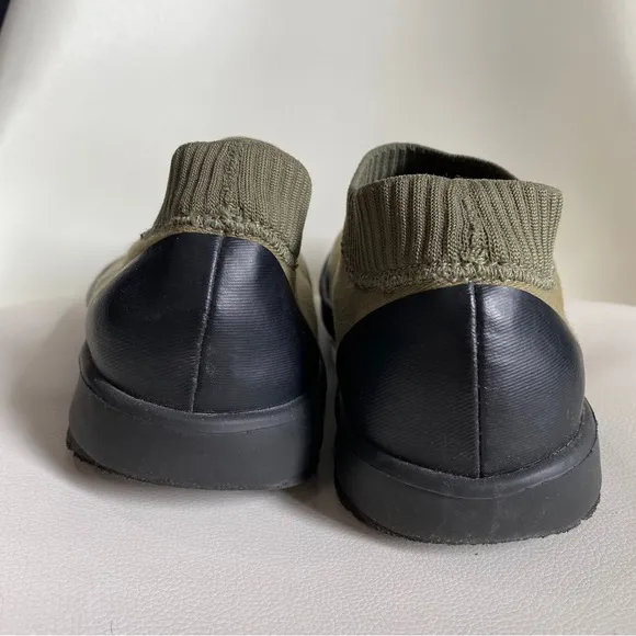 Oofos Oomg Eezee Low Mens Size 9.5 Green Recovery Athletic Shoes Slides Slip On