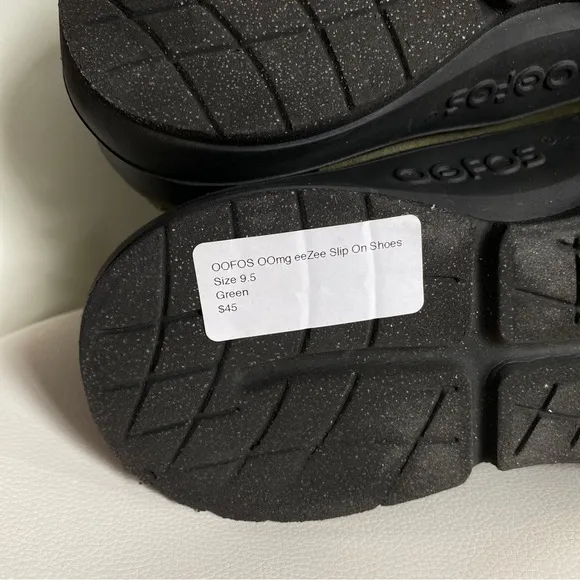 Oofos Oomg Eezee Low Mens Size 9.5 Green Recovery Athletic Shoes Slides Slip On