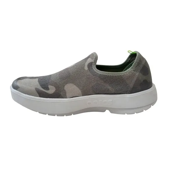 OOFOS OOmg eeZee Low Shoe Recovery Comfort Sneaker