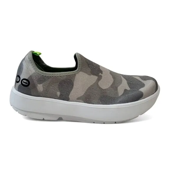 OOFOS OOmg eeZee Low Shoe Recovery Comfort Sneaker