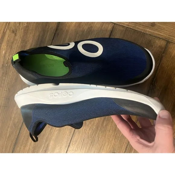 OOFOS Oomg Eezee Low Sneakers Men's 11.5 Slip On Recovery Comfort Athletic Shoes
