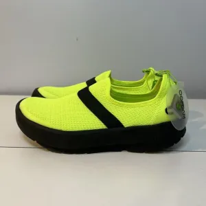 Oofos OOmg eeZee Low Womens 8 Shoes Slip On Black Citron Comfort Recovery Shoes