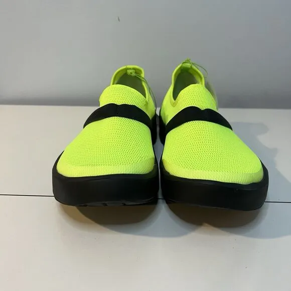 Oofos OOmg eeZee Low Womens 8 Shoes Slip On Black Citron Comfort Recovery Shoes