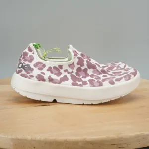 Oofos Oomg Eezee Low Womens Size 6 Shoes Pink Leopard Slip On Recovery NEW