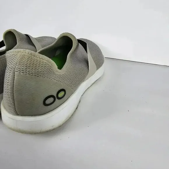 Oofos OOmg eeZee Recovery Low Slip On Shoe Sneaker Gray Women's Size 11 EU 42