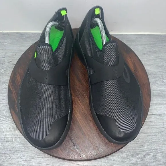Oofos Oomg Mens 11.5 Fibre Low Shoes Slip On Recovery Black Mesh Q3-7312020 FLAW