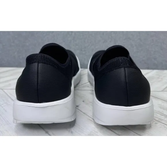 Oofos OOMG Mesh Low Recovery Shoes Men's Size 11 Black Comfort Slip On