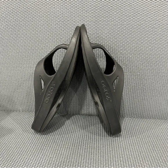 OOFOS OOriginal Sandal Women’s‎ 9 Triple Black Recovery Athletic Shoes Slides