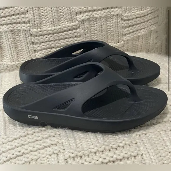 OOFOS Original Flip Flops Thong Sandals Mens 8 / Womens 10 Recovery Shoes Black