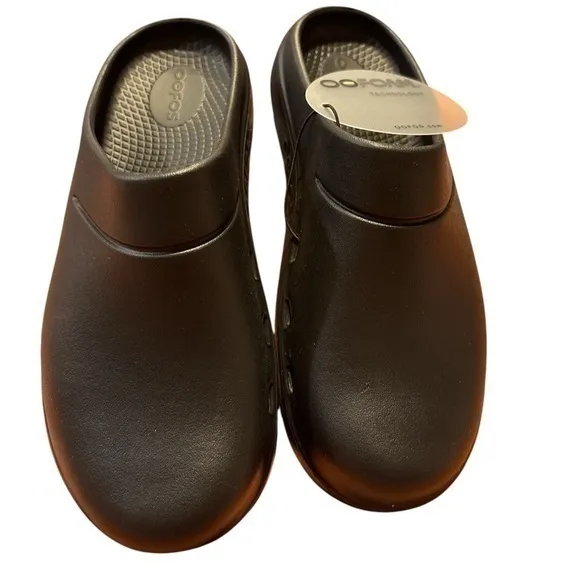 OOFOS Unisex OOcloog - Black - M5 - W7