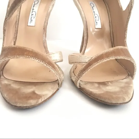 Oscar de la Renta Oberon Velvet Sandals