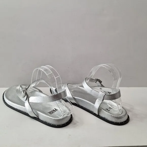 Paige NEW Leather Gorpcore Granola Girl Sporty Silver Zuri Sandals Size 11