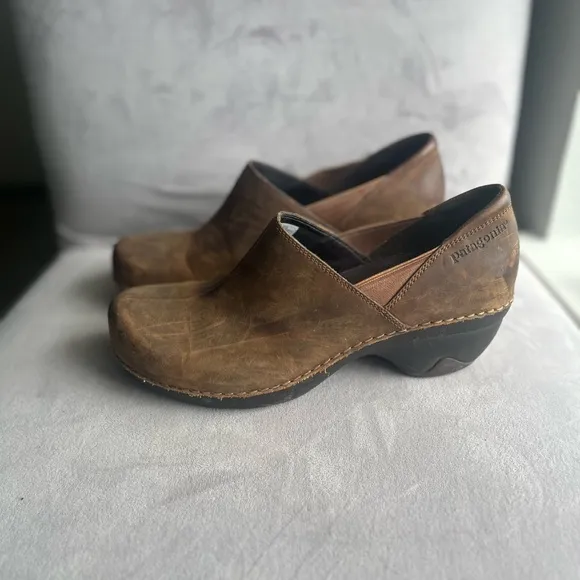 Patagonia Better Clog Leather Slip on Shoes 8