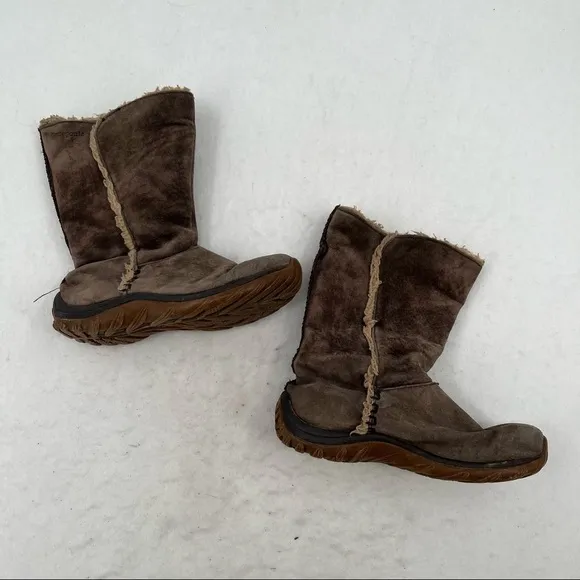 PATAGONIA Womens Lugano Waterproof Boots Velvet Brown size: 7.5
