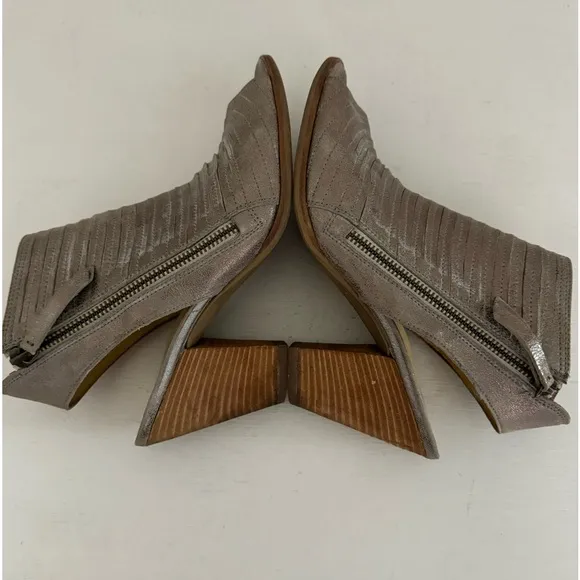 Paul Green Cayanne Metallic Leather Peep Toe Bootie Sandal Size 8