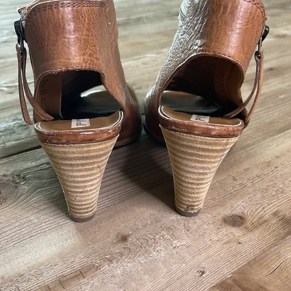 Paul Green Peep Toe Sandals.