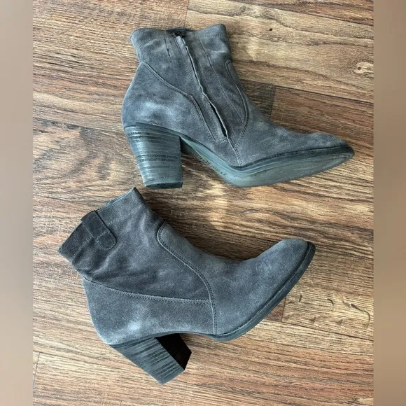 PAUL GREEN Soft Suede Riley Almond Toe Stacked Heel Ankle Boots/ Mid Calf Boots