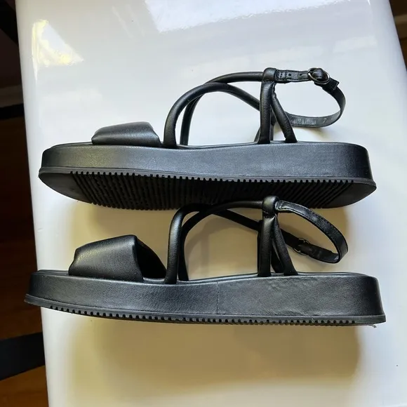 Paul Green Strappy Black Platform Sandals