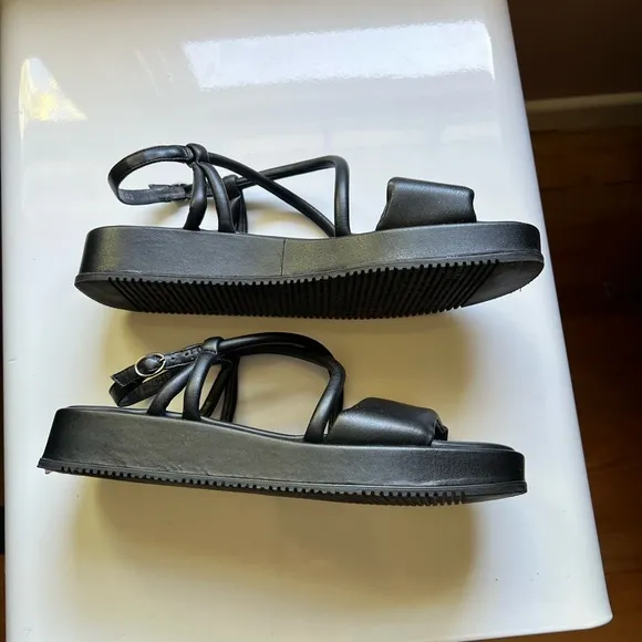 Paul Green Strappy Black Platform Sandals